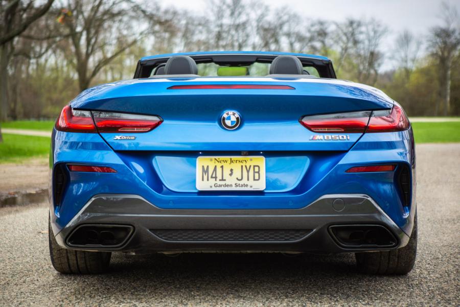  BMW M850i xDrive Convertible (G14) 2019 года  (NA) (фото 26 из 59)